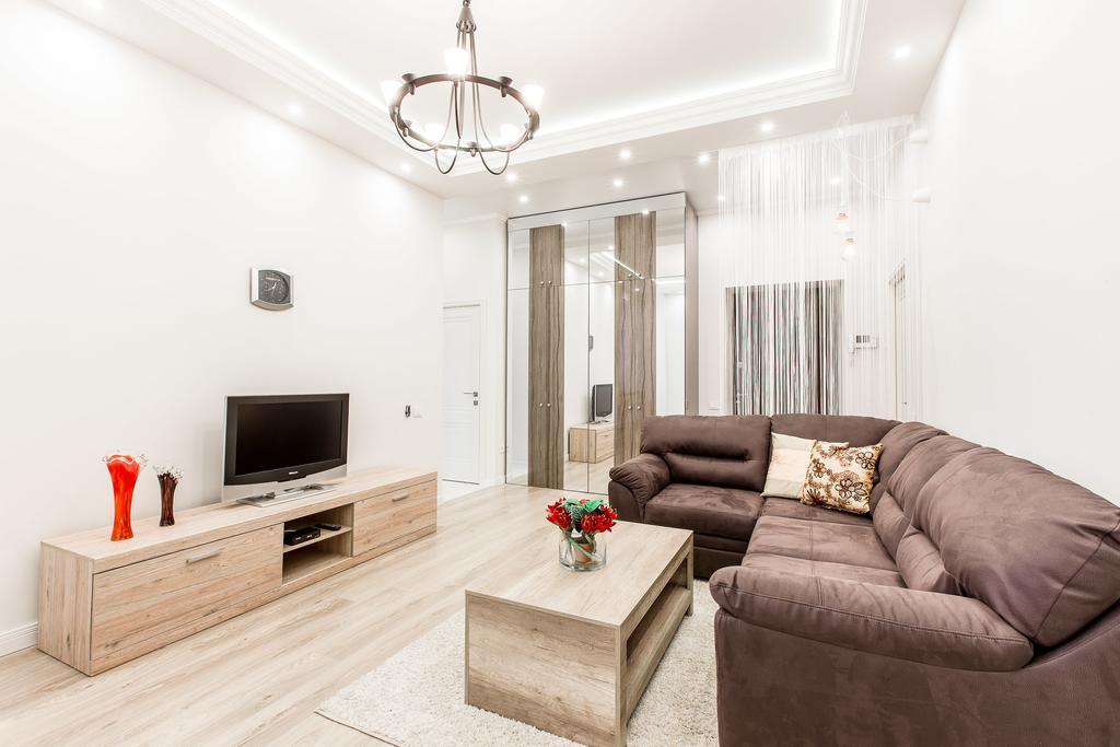 Sutkiminsk Apartment Centre Minsk Exterior photo